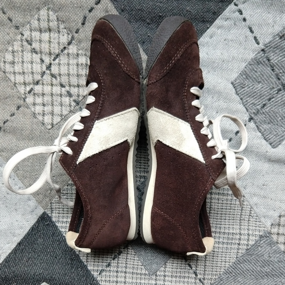 AE Low Profile Suede Stripe Sneakers